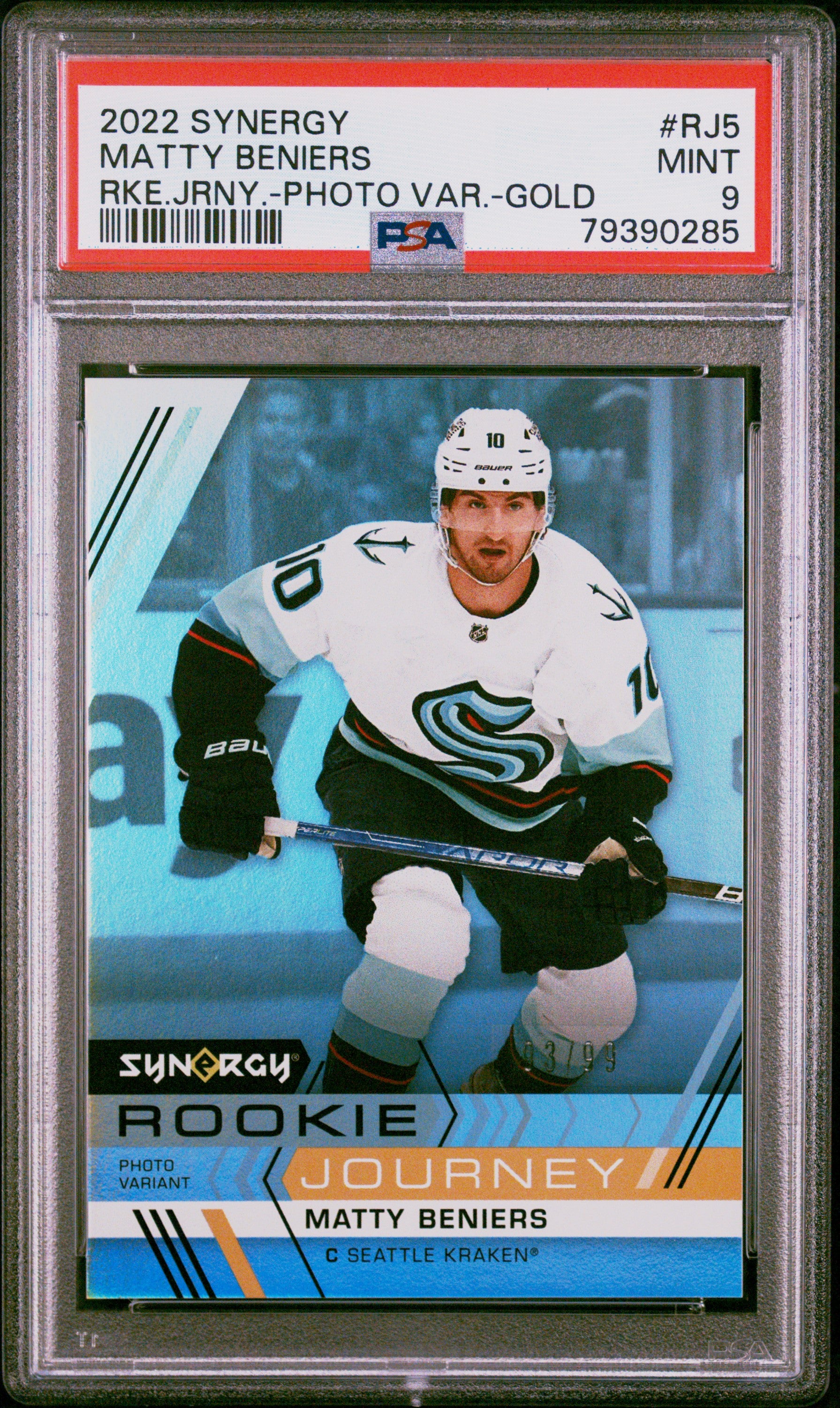 2022 Upper Deck Synergy Rookie Journey #RJ5 Matty Beniers Rookie Journey-Photo Var PSA 9